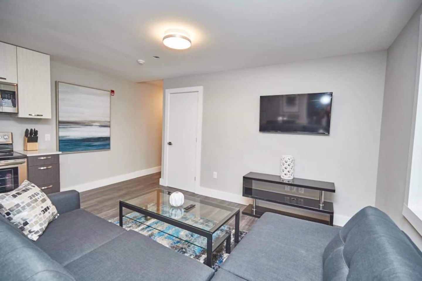 Clifton Hill Hideaway 2B -Two Bedroom Condo Niagara Falls Exterior foto
